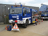 THW Gerätekraftwagen(GKW) mit Ausstattung.